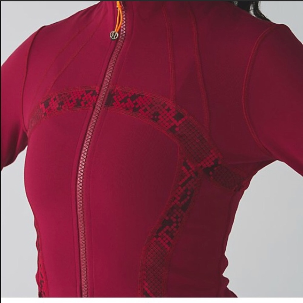 Lululemon Define Jacket Red Snakeskin Size 6